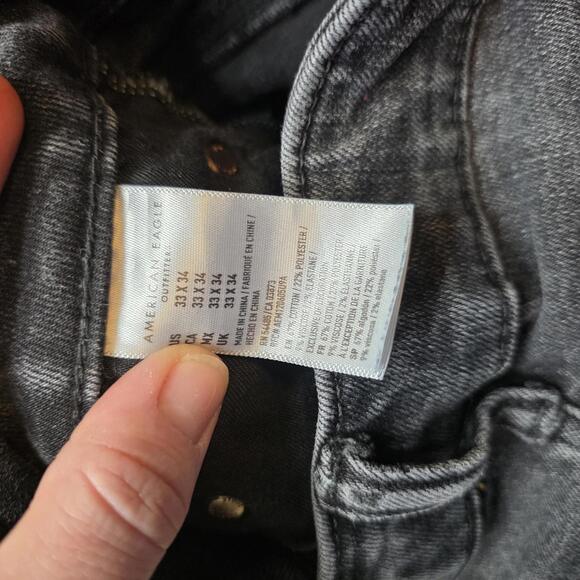 American Eagle Black Distressed Slim Taper Jeans 33X34 - Picture 9 of 9